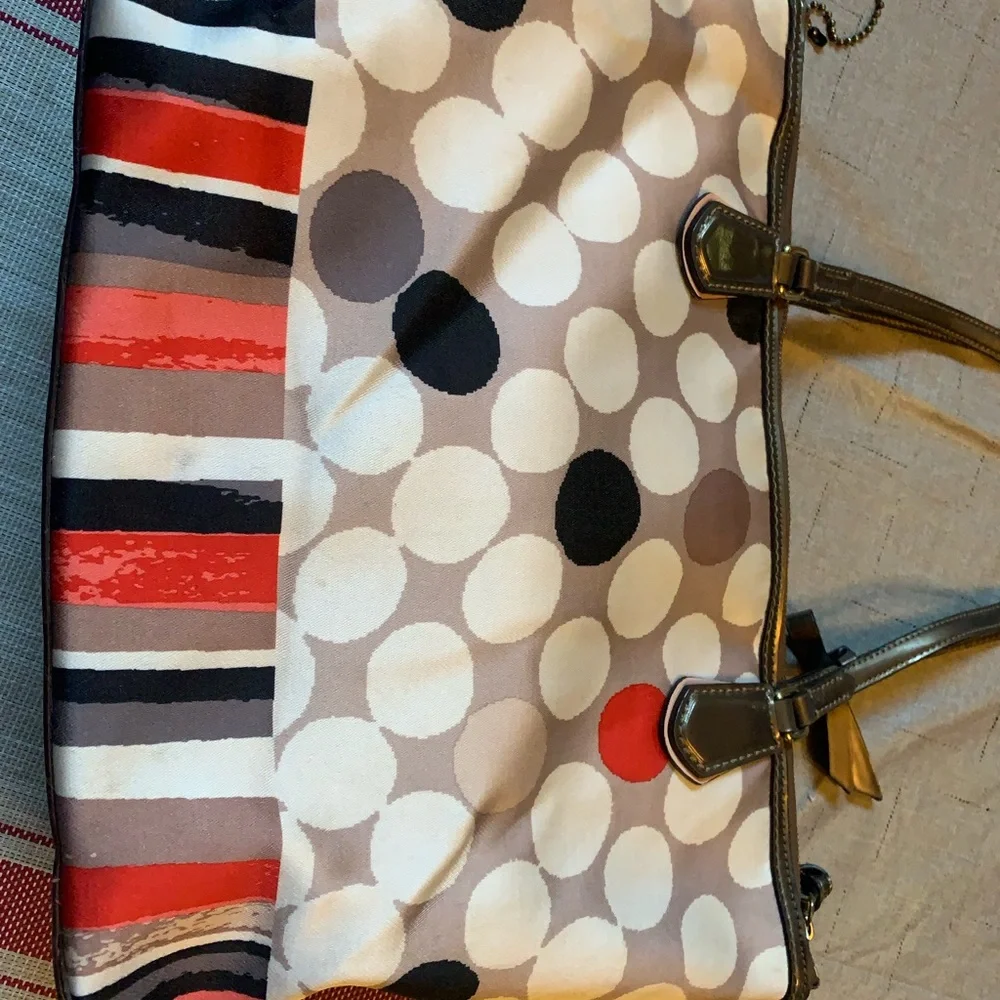 Coach Handbag - Picture 7 of 8